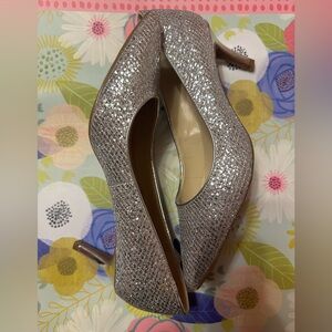 Marc Fisher Heels silver glitter sparkle holiday wear